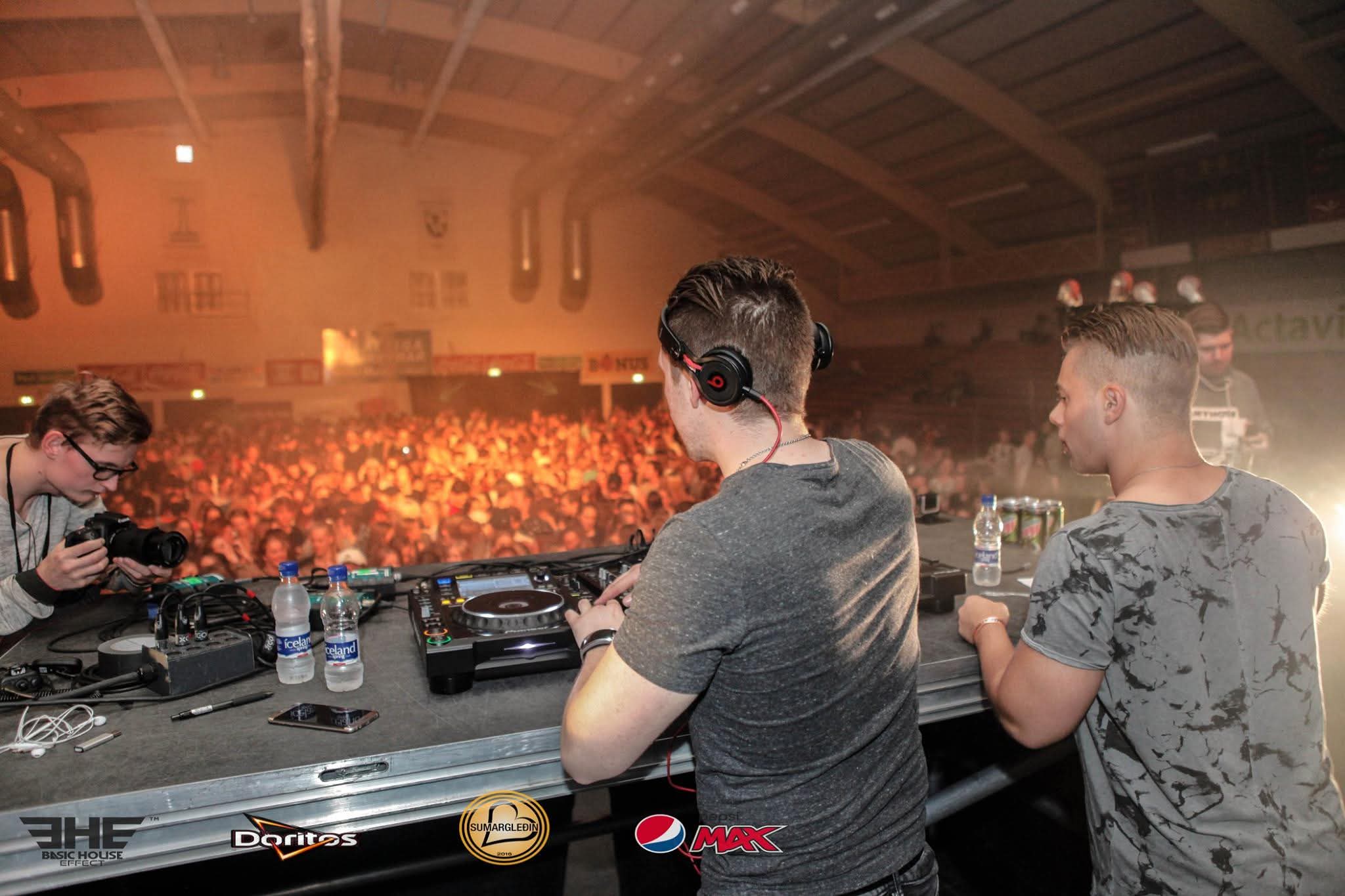 Mynd úr myndasafni Dj Manello_