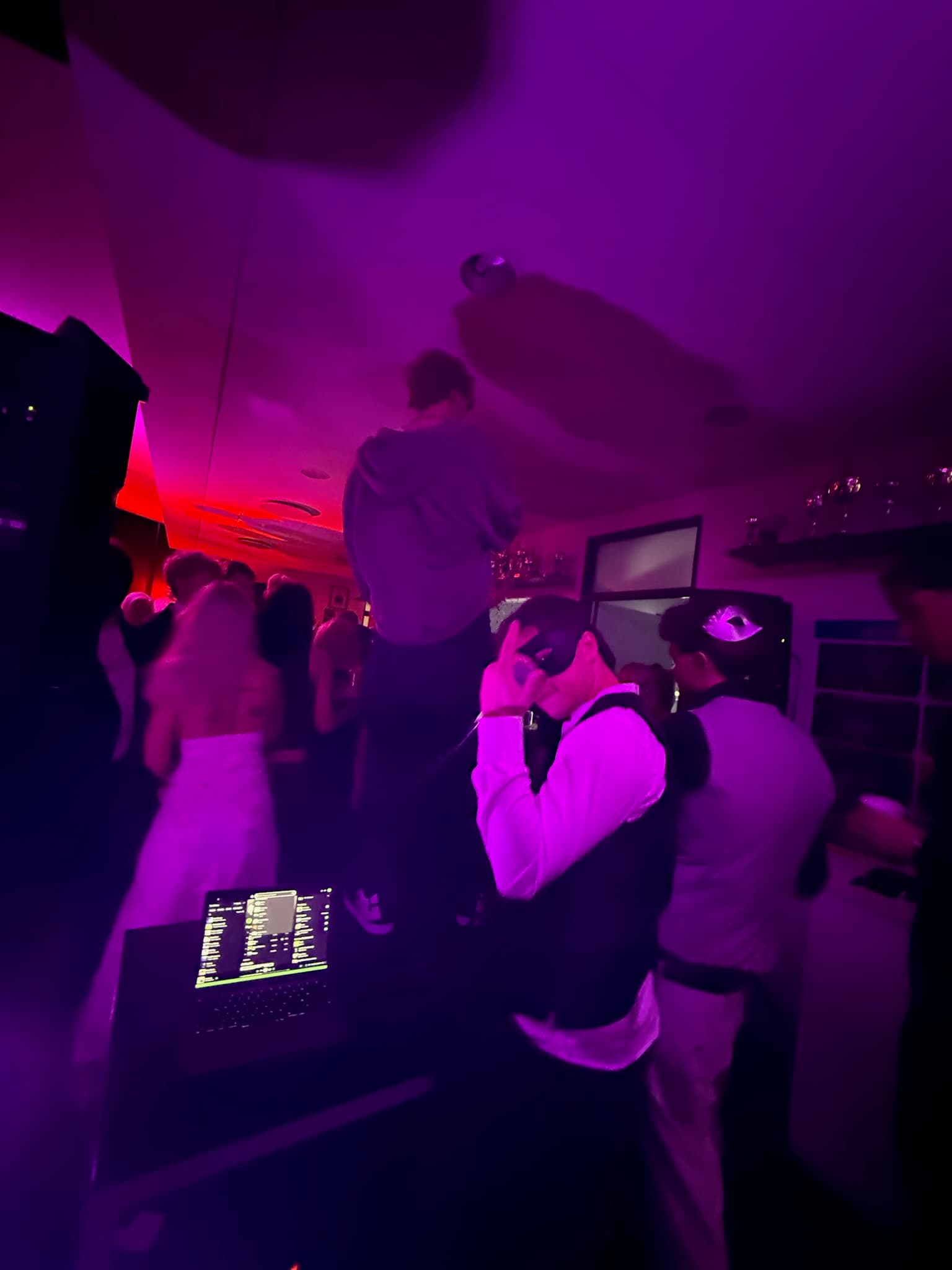 Mynd úr myndasafni Dj ÞeirTveir
